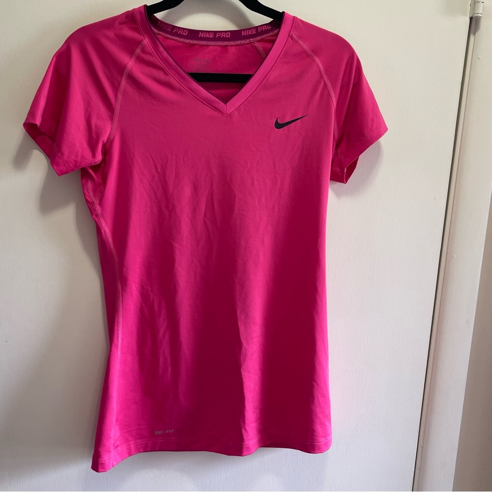 Nike medium pink workout shirt